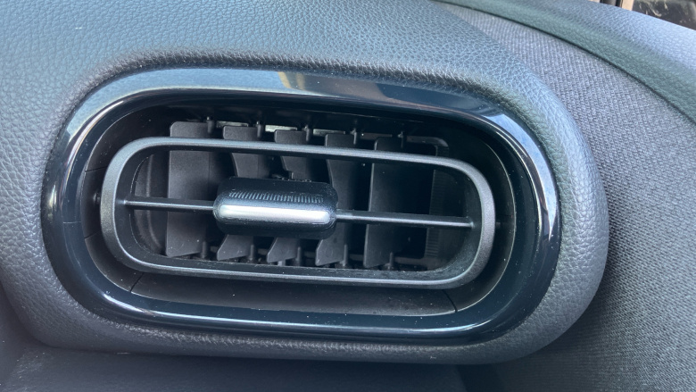 Toyota Yaris 1.5 Hybrid Icon 5dr CVT Hybrid Hatchback